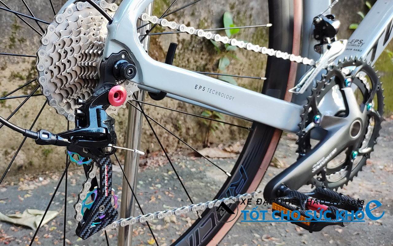 Chi tiết XE ĐẠP ĐUA TWITTER THUNDER C