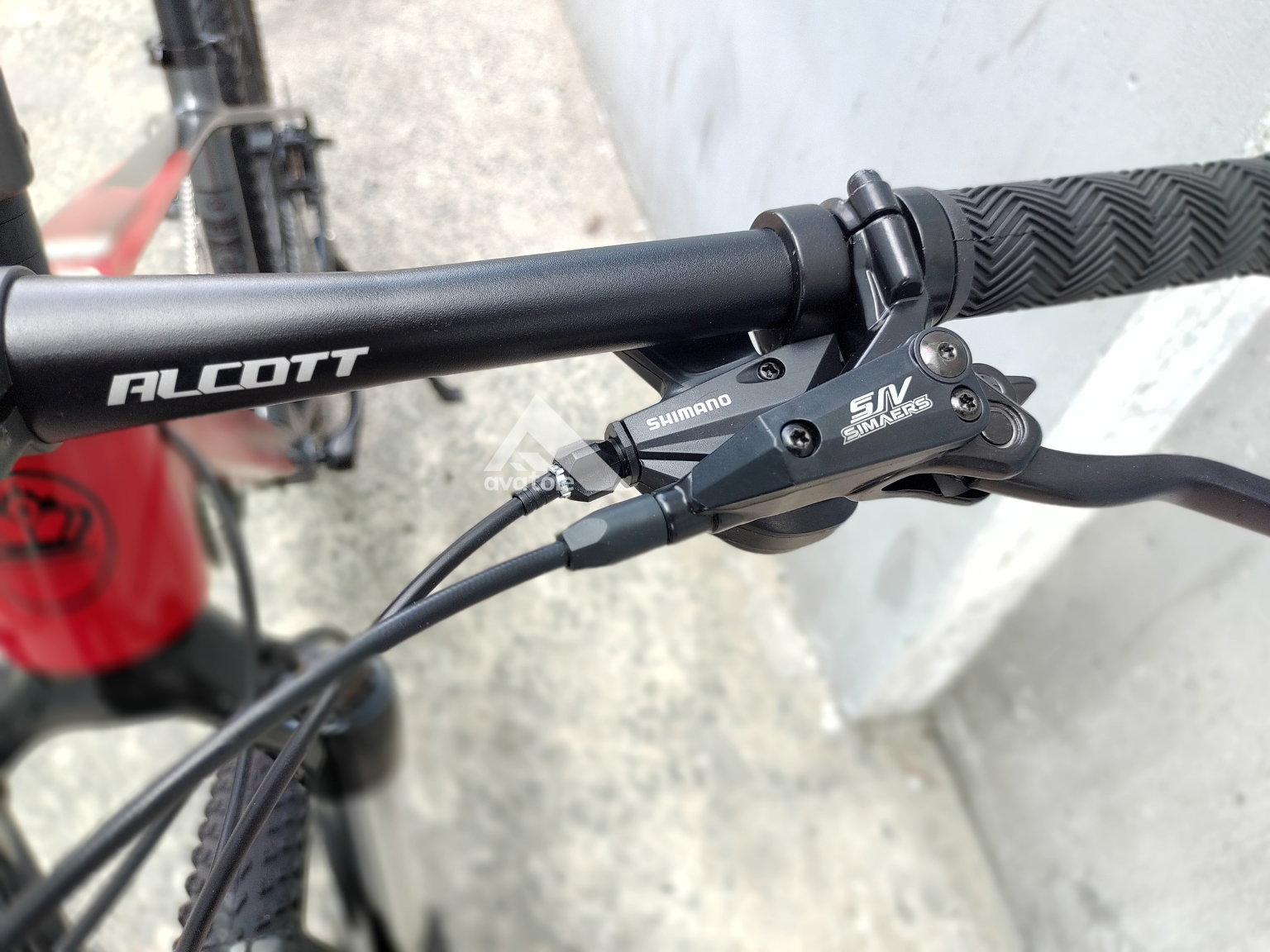 ALCOTT AH-30 MTB ALCOTT AH-30 MTB