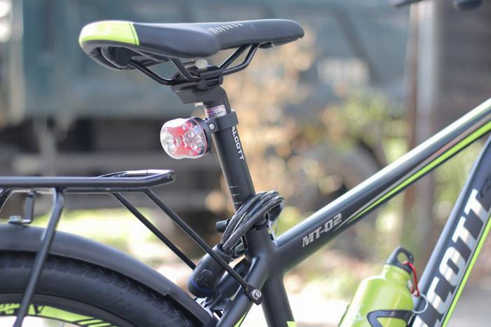 XE ĐẠP ĐỊA HÌNH ALCOTT MT02