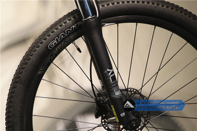 Chi tiết Giant ATX 860 phiên bản 2021 Chi tiết Giant ATX 860 phiên bản 2021