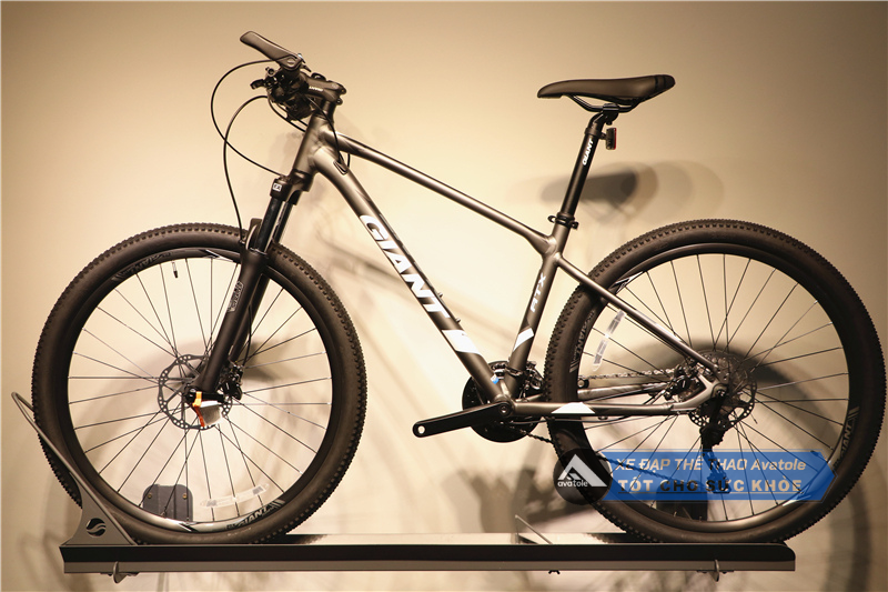 Chi tiết Giant ATX 860 phiên bản 2021 Chi tiết Giant ATX 860 phiên bản 2021