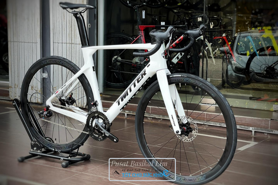 Twitter R10 Shimano Claris R2000 Disc Twitter R10 Shimano Claris R2000 Disc