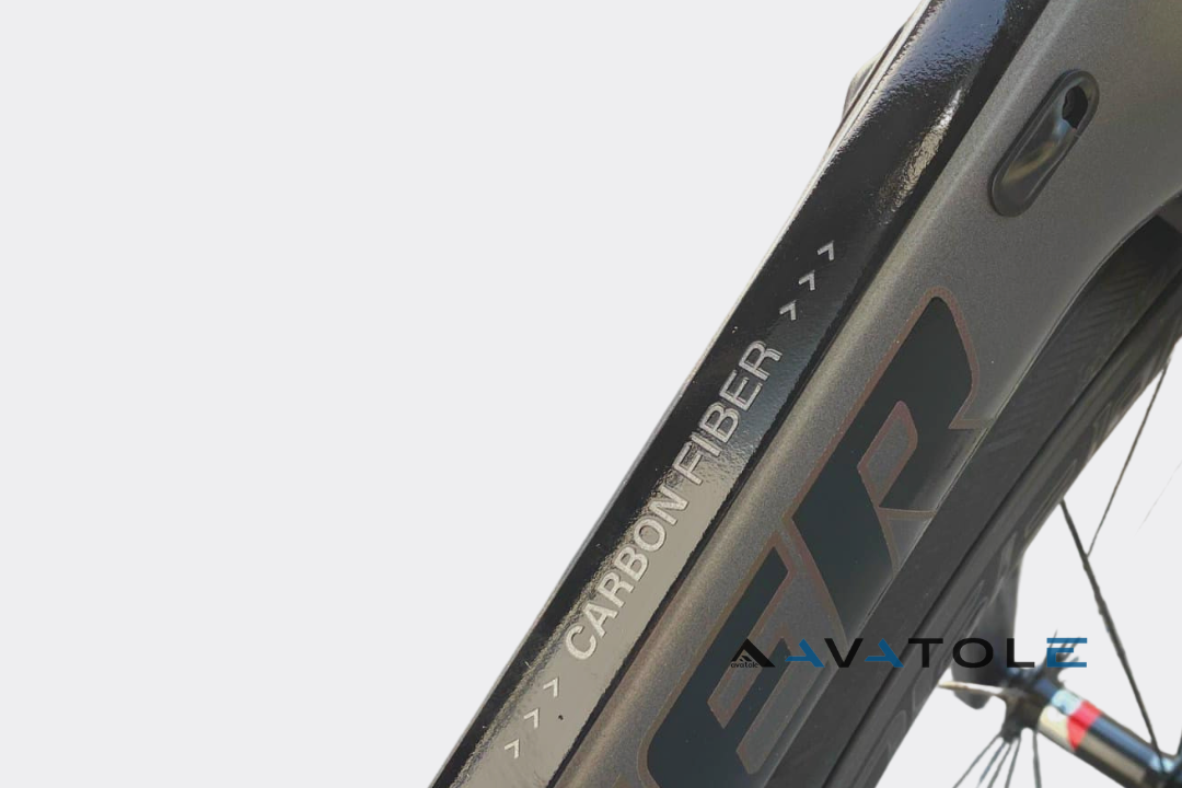 Xe đạp đua Twitter R5, full Carbon, Shimano 105 R7000 Xe đạp đua Twitter R5, full Carbon, Shimano 105 R7000