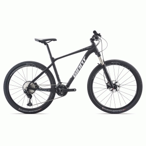 Xe đạp địa hình GIANT XTC 820 | 2021 màu trắng đen